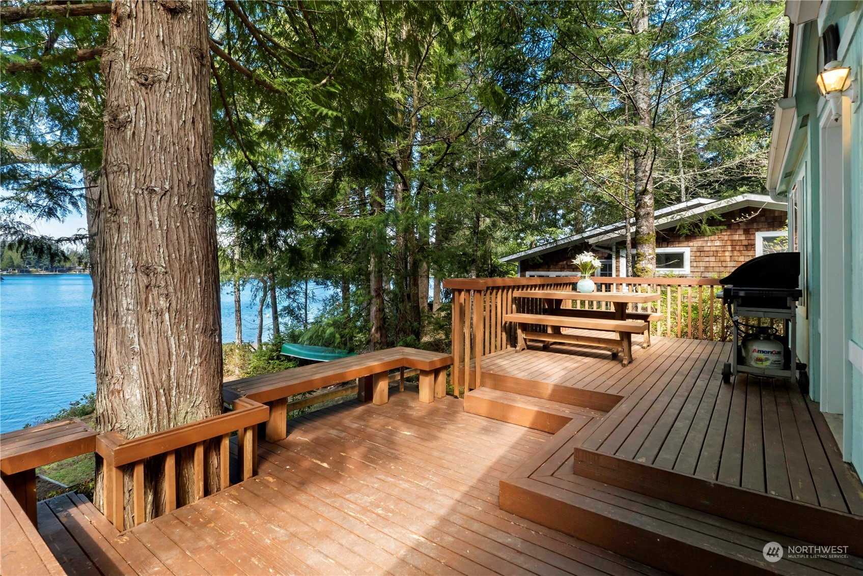 730 East Phillips Lake Loop Road Shelton, WA 98584 - Photo 3 of 28 Gallery Image 3