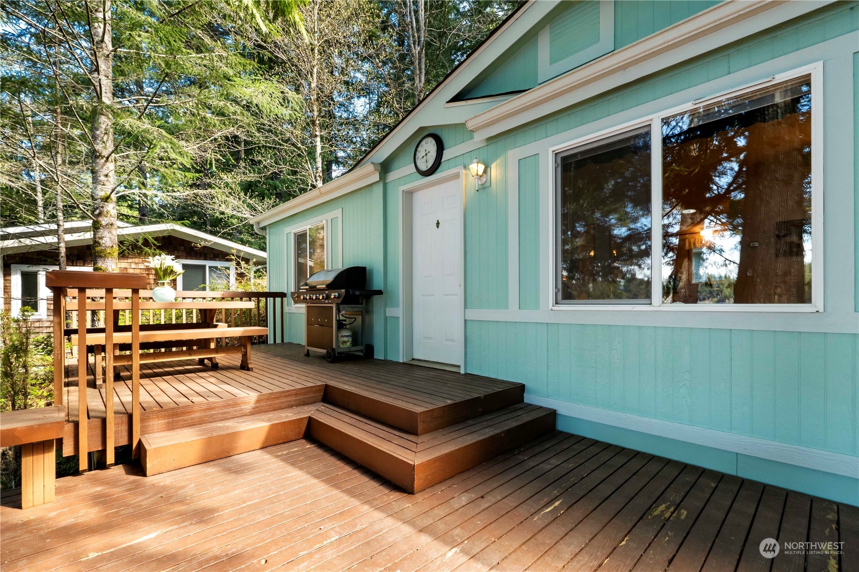 730 East Phillips Lake Loop Road Shelton, WA 98584 - Photo 5 of 28 Gallery Image 5