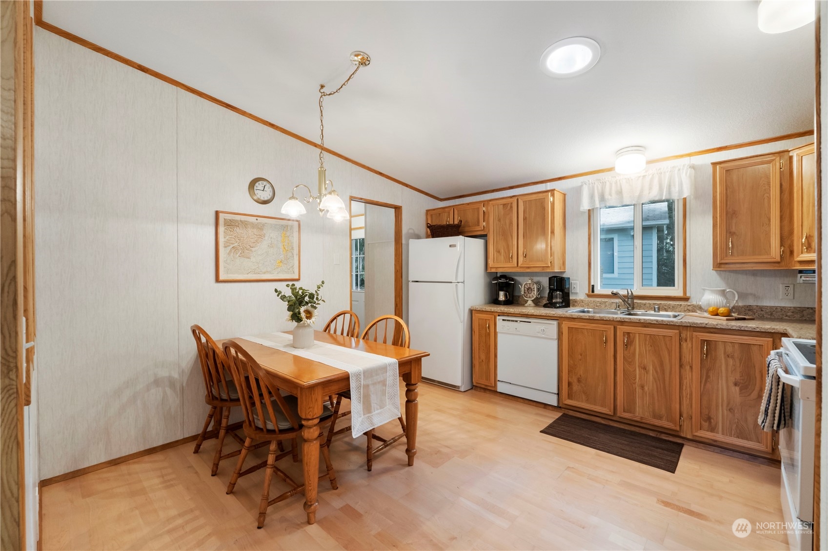730 East Phillips Lake Loop Road Shelton, WA 98584 - Photo 8 of 28 Gallery Image 8