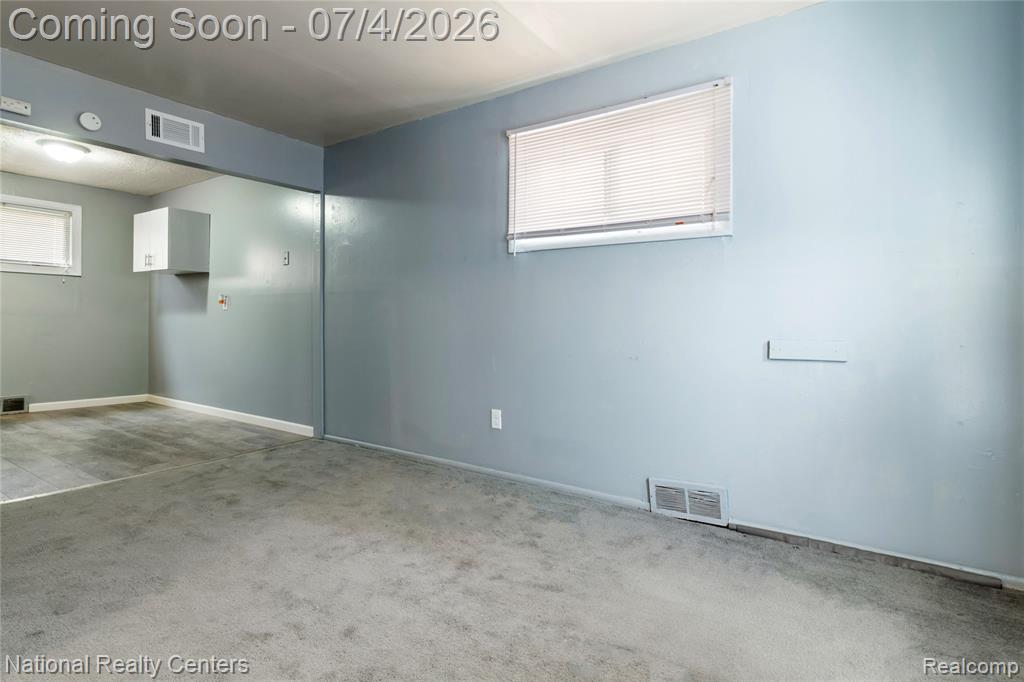 13525 Evergreen Road Detroit, MI 48223 - Photo 6 of 25