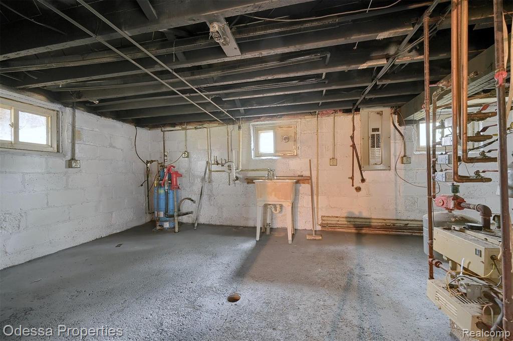 6294 Swartout Road Algonac, MI 48001 - Photo 31 of 48