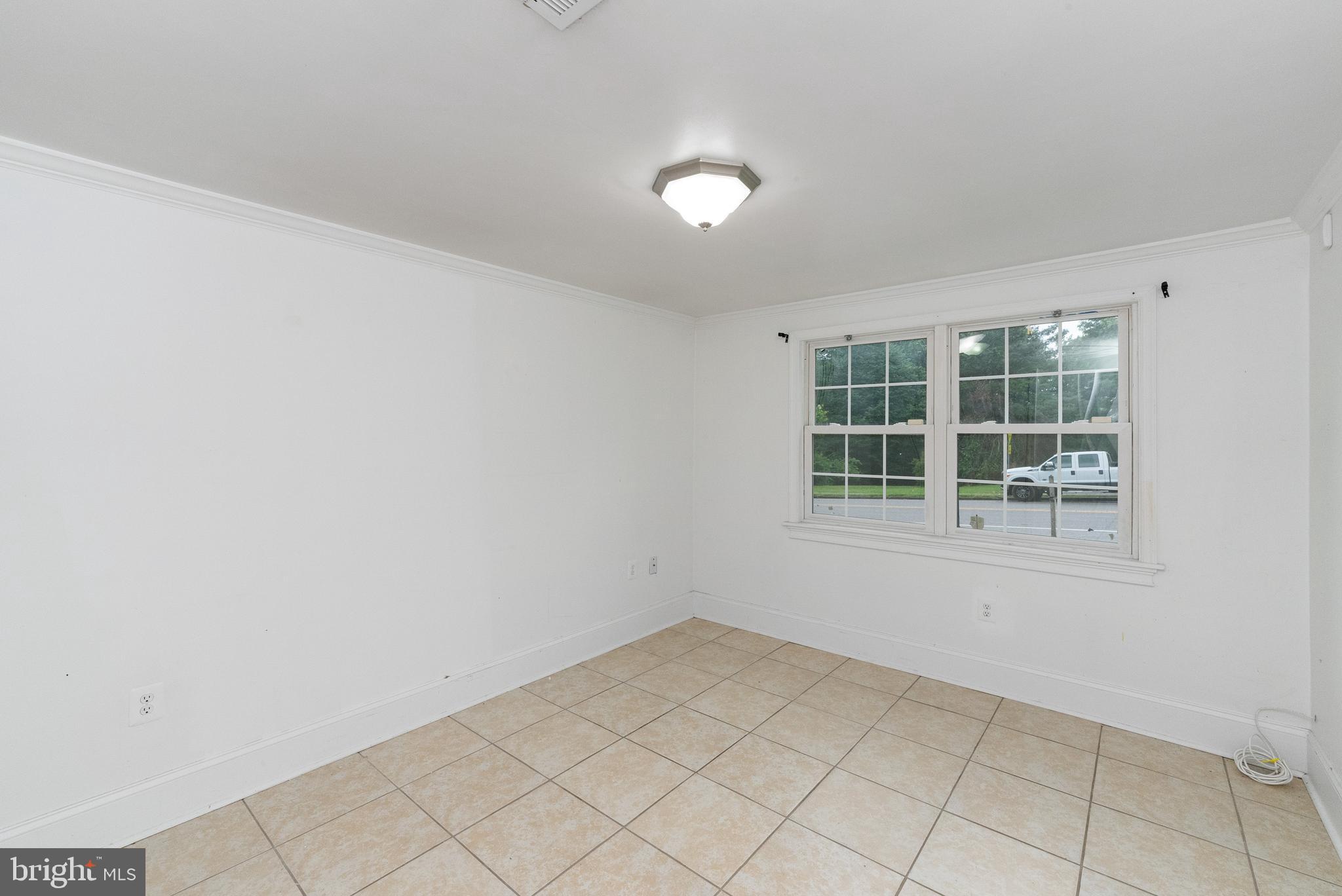 13513 Delaney Road Woodbridge, VA 22193 - Photo 38 of 44 Gallery Image 38