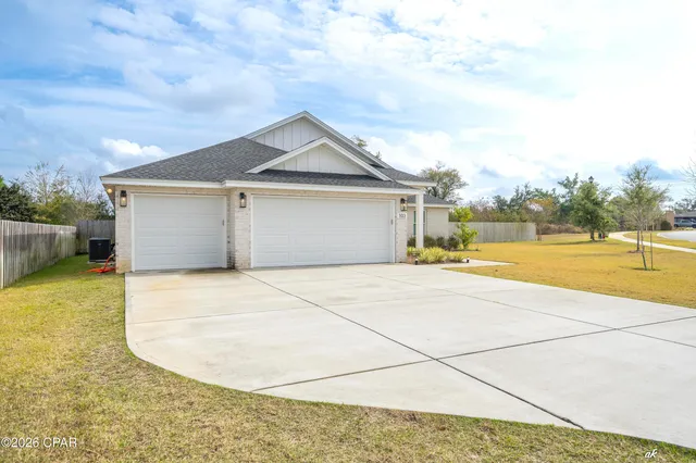 $499,000 | 103 Lakeview Terrace, Lynn Haven, FL 32444