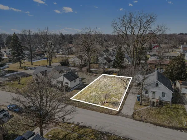 $9,900 | 405 Harvard Street, Bay City, MI 48708