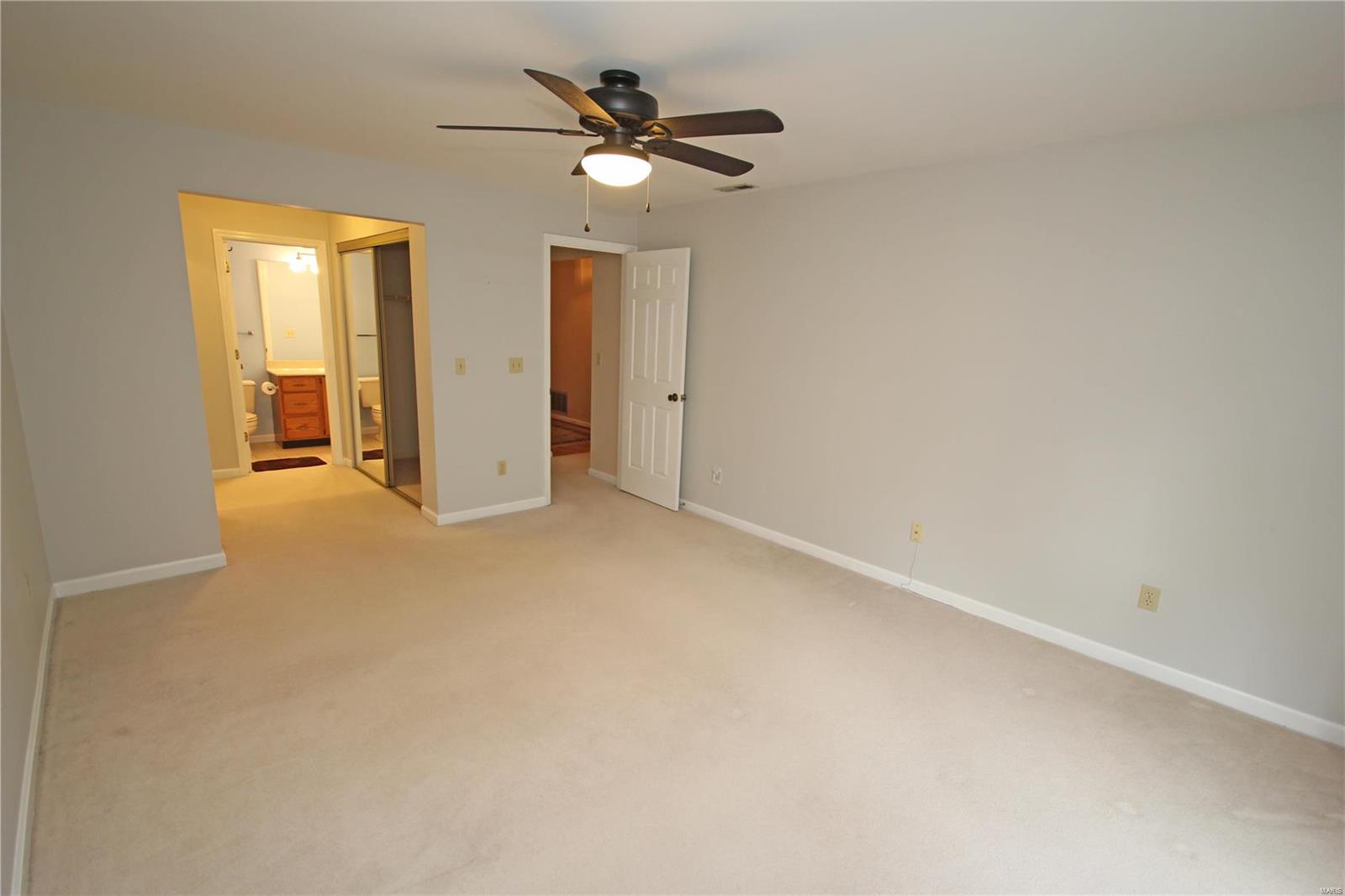 8815 Pardee Forest Drive, Unit C St. Louis, MO 63123 - Photo 14 of 31
