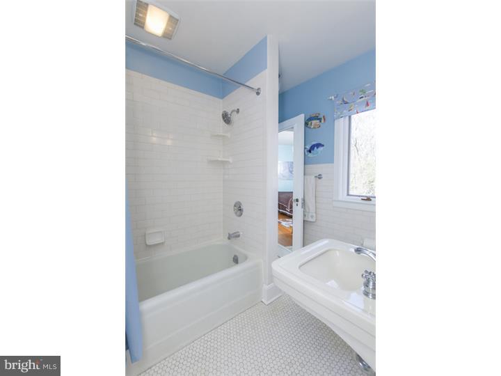 284 Mercer Street Princeton, NJ 08540 - Photo 20 of 24 Bathroom
