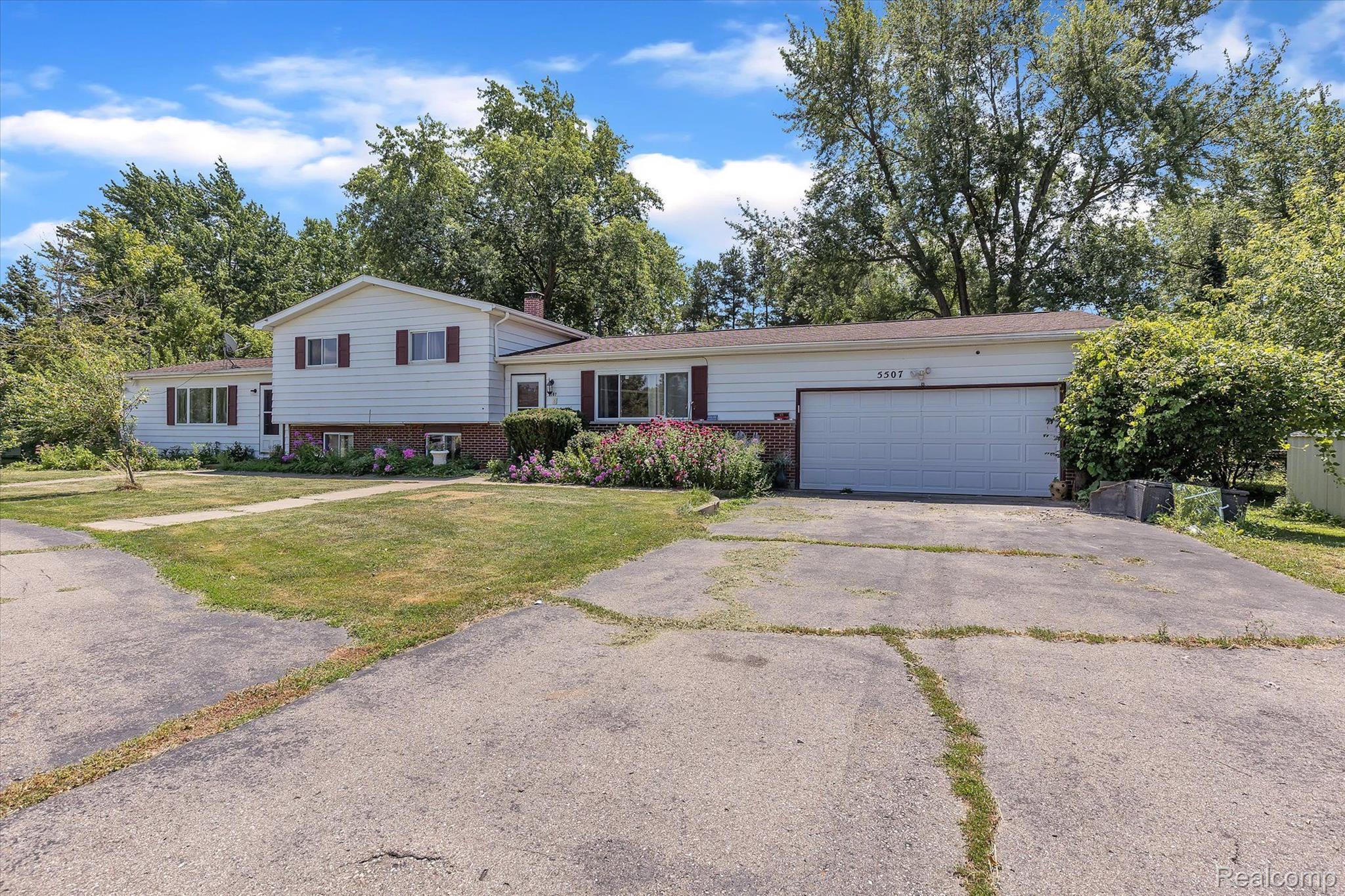 5507 West Mount Morris Road Mount Morris, MI 48458 - Photo 4 of 44 Gallery Image 4
