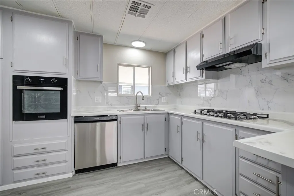 3700 Buchanan Street, Unit 58 Riverside, CA 92503 - Photo 18 of 37