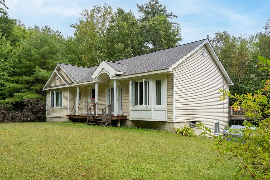 122 Burnt Hill Road Weare, NH 03281 - Photo 2 of 24