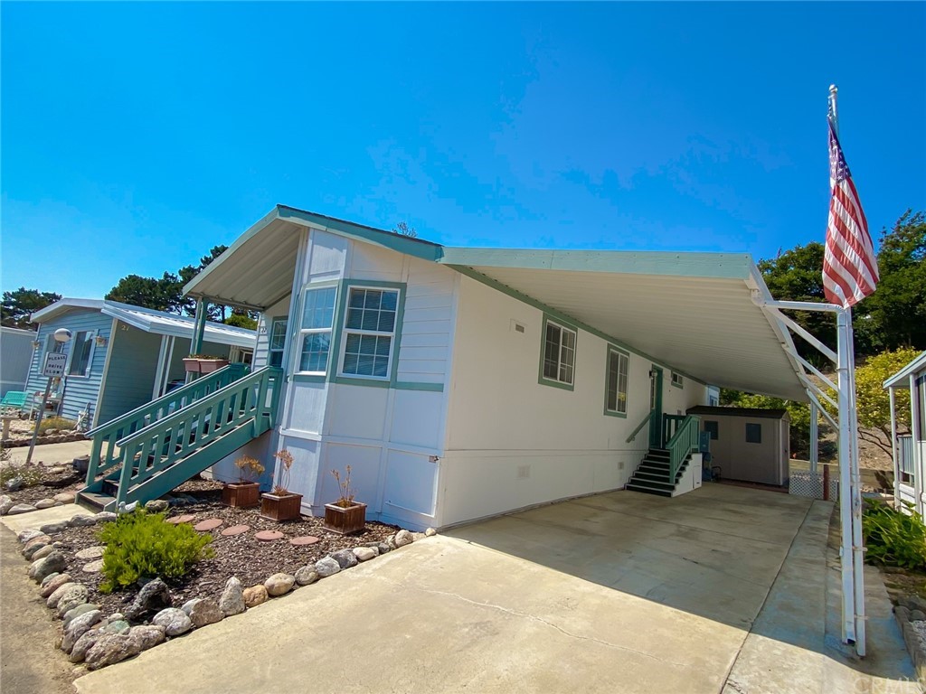 1226 Main Street, Unit 22 Cambria, CA 93428 - Photo 3 of 35