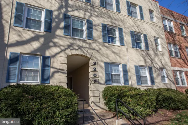 $1,499 | 2209 Washington Avenue, Unit 2209W, Silver Spring, MD 20910