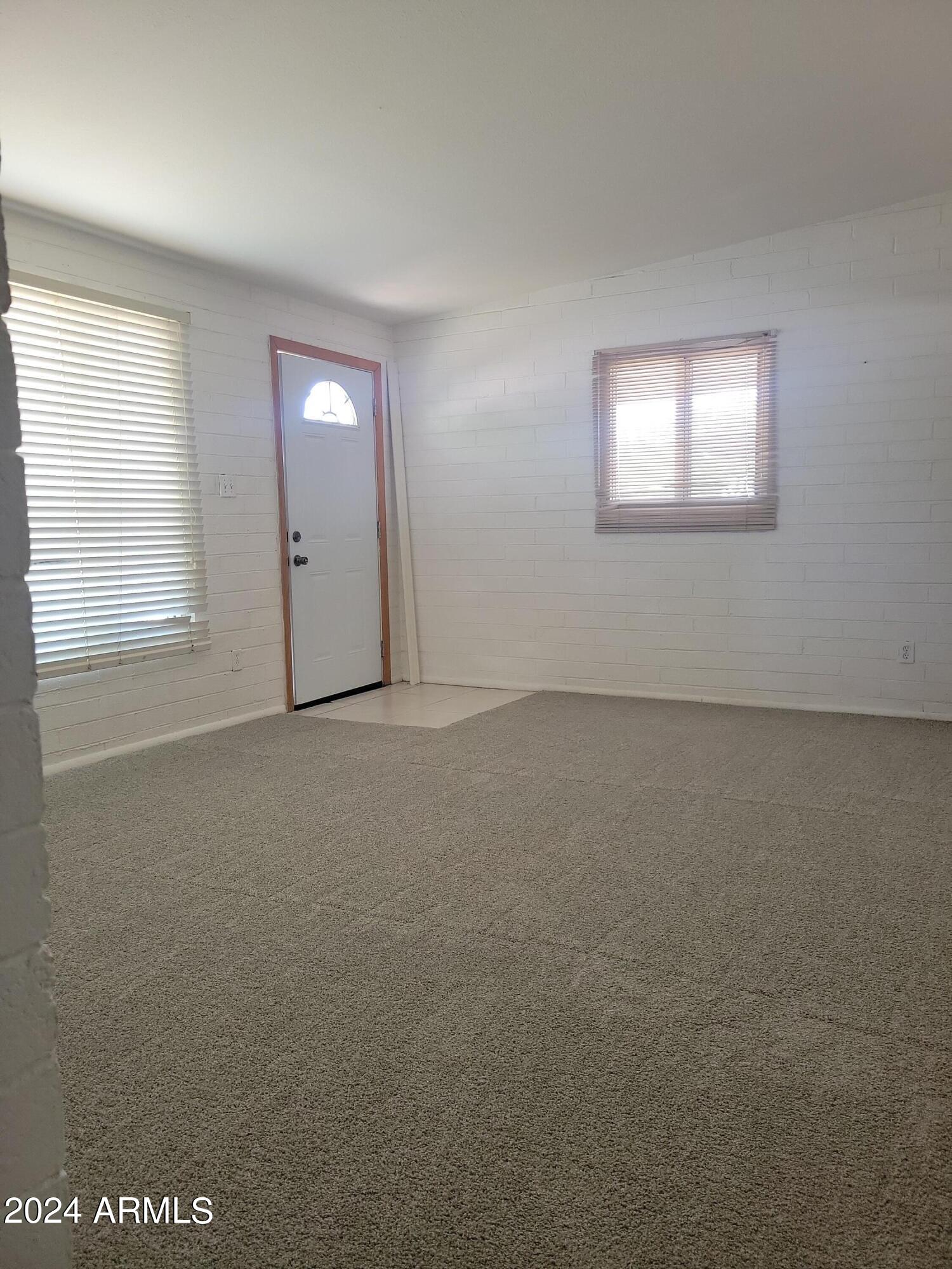 410 South Robert Road Tempe, AZ 85281 - Photo 2 of 11 New1