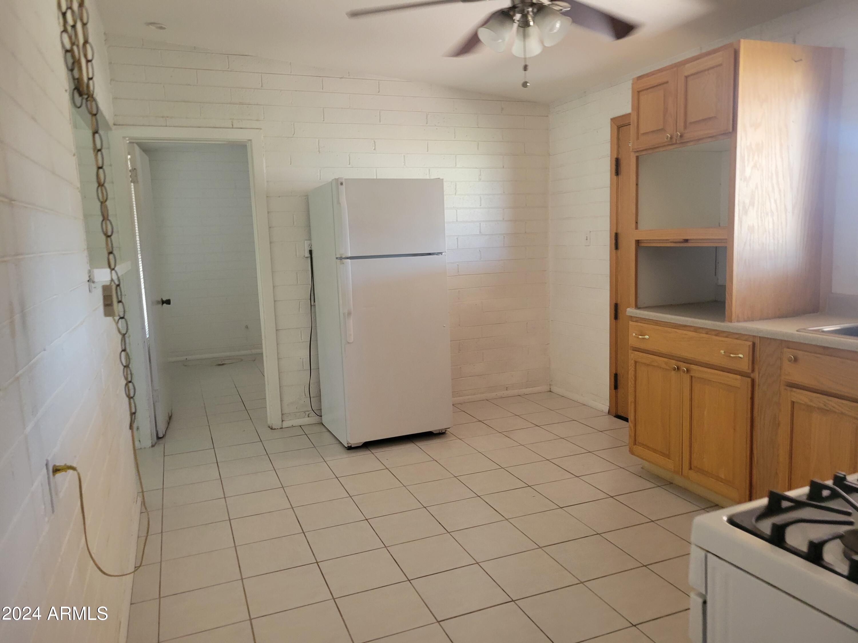 410 South Robert Road Tempe, AZ 85281 - Photo 7 of 11 20240912_145203