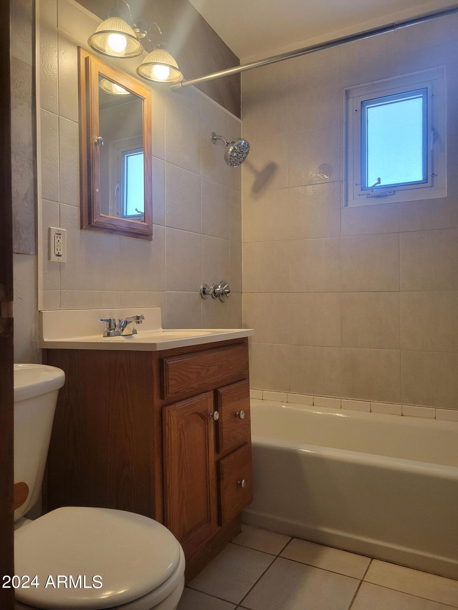 410 South Robert Road Tempe, AZ 85281 - Photo 9 of 11 20240912_145738