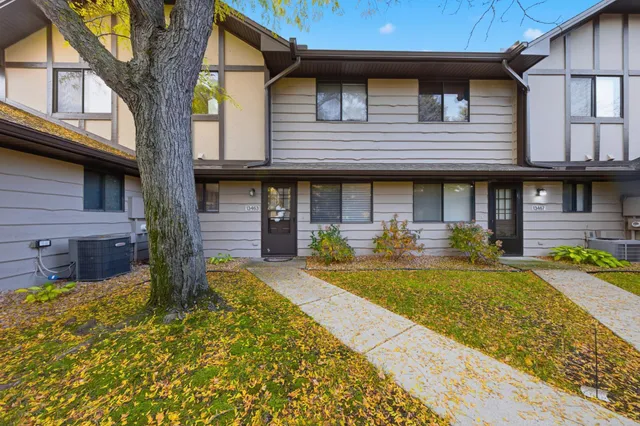 $190,000 | 13463 Zenith Lane, Eden Prairie, MN 55346