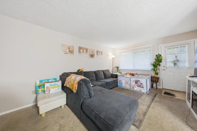 $190,000 | 13463 Zenith Lane, Eden Prairie, MN 55346