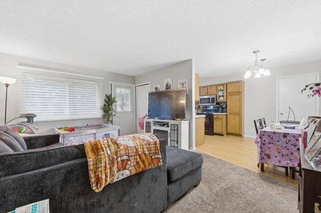 $190,000 | 13463 Zenith Lane, Eden Prairie, MN 55346