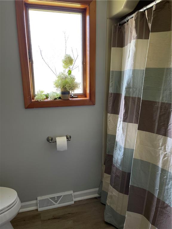 2318 Forest Grove Road Coraopolis, PA 15108 - Photo 20 of 25 Gallery Image 20