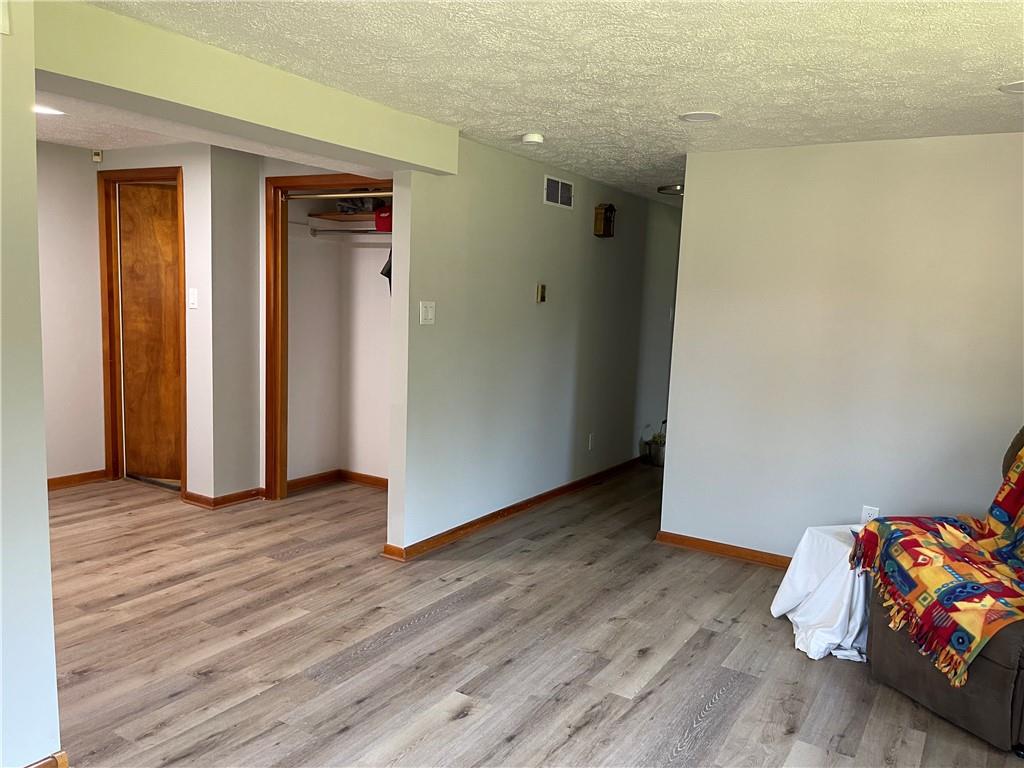 2318 Forest Grove Road Coraopolis, PA 15108 - Photo 22 of 25 Gallery Image 22