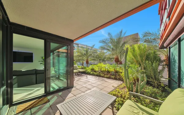 $3,000 | 4808 North 24th Street, Unit 427, Phoenix, AZ 85016