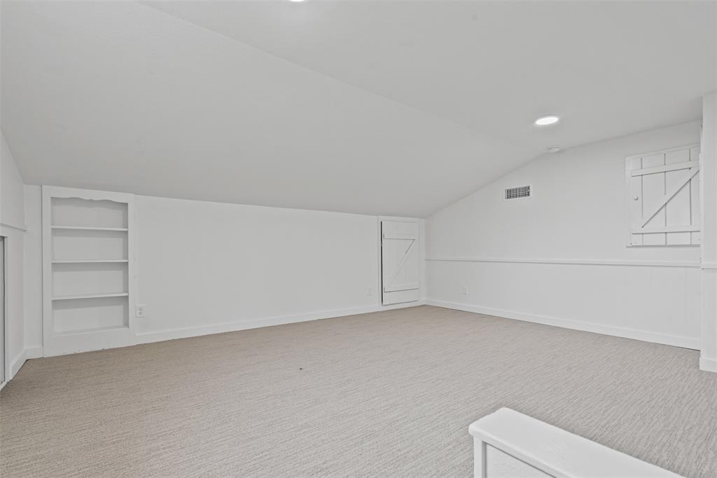 4920 Rector Avenue Fort Worth, TX 76133 - Photo 26 of 37