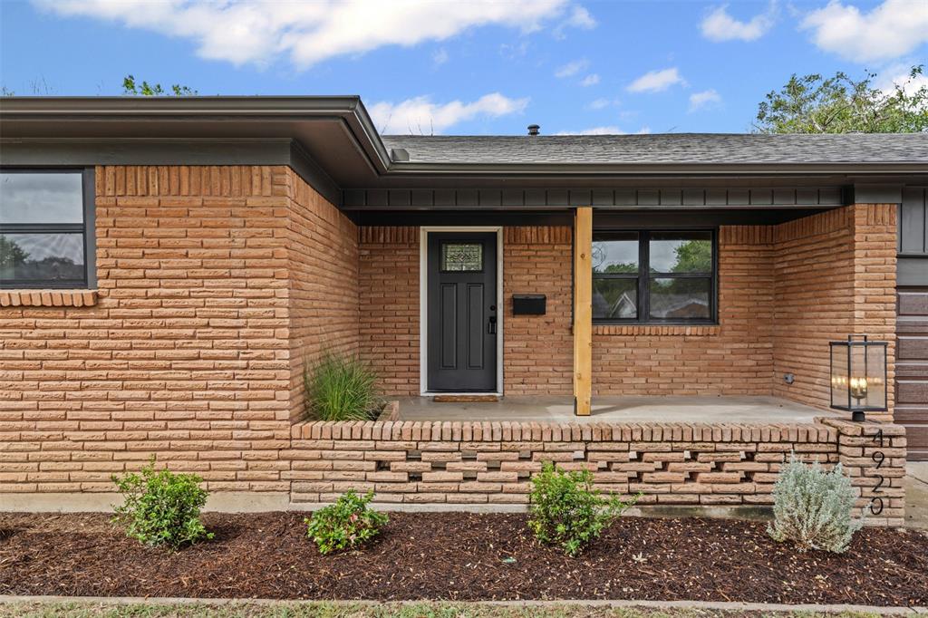 4920 Rector Avenue Fort Worth, TX 76133 - Photo 8 of 37 a front view of a house with plants