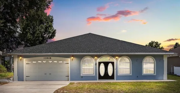 a front view of house with yard