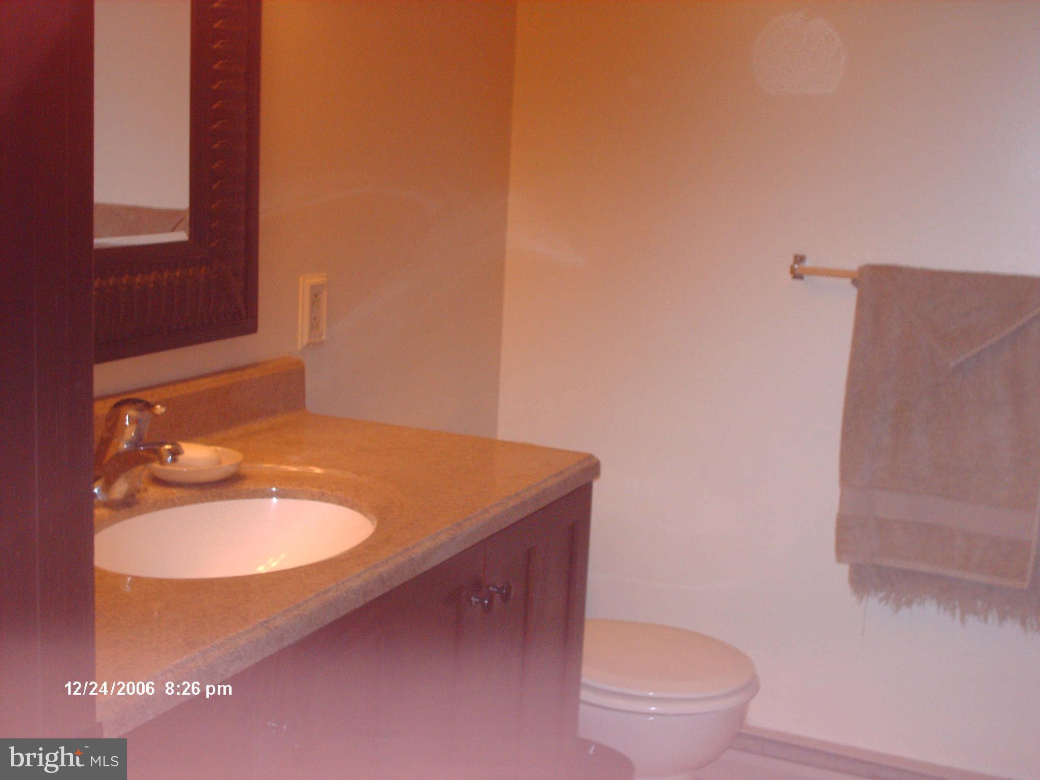 2888 Uniontown Road Westminster, MD 21158 - Photo 12 of 27 Bath