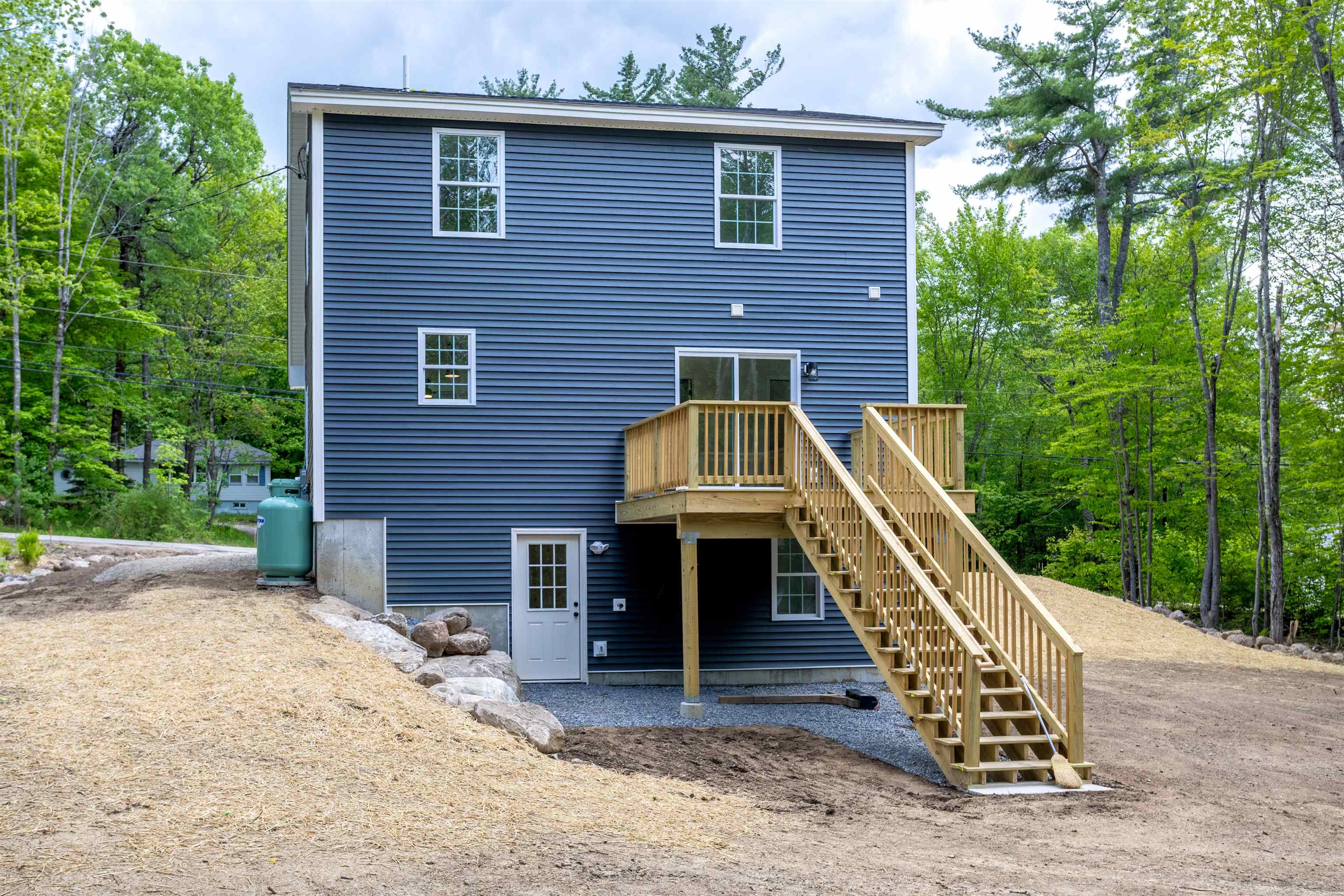 30 Alton Shores Road Alton, NH 03810 - Photo 4 of 21