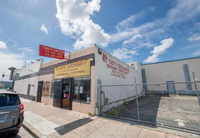 $840,000 | 2811 Havenscourt Boulevard, Oakland, CA 94605