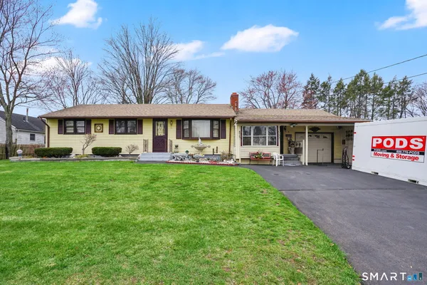 $349,900 | 3 Riviera Drive, Enfield, CT 06082