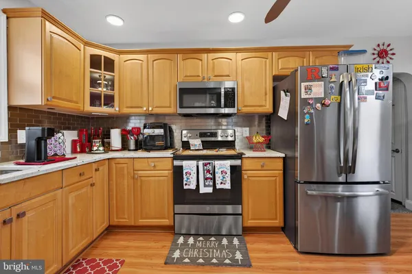 $449,900 | 109 East Mill Road, Maple Shade, NJ 08052