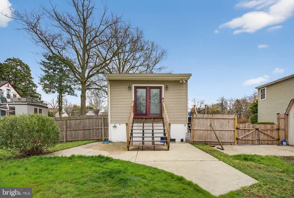 $449,900 | 109 East Mill Road, Maple Shade, NJ 08052