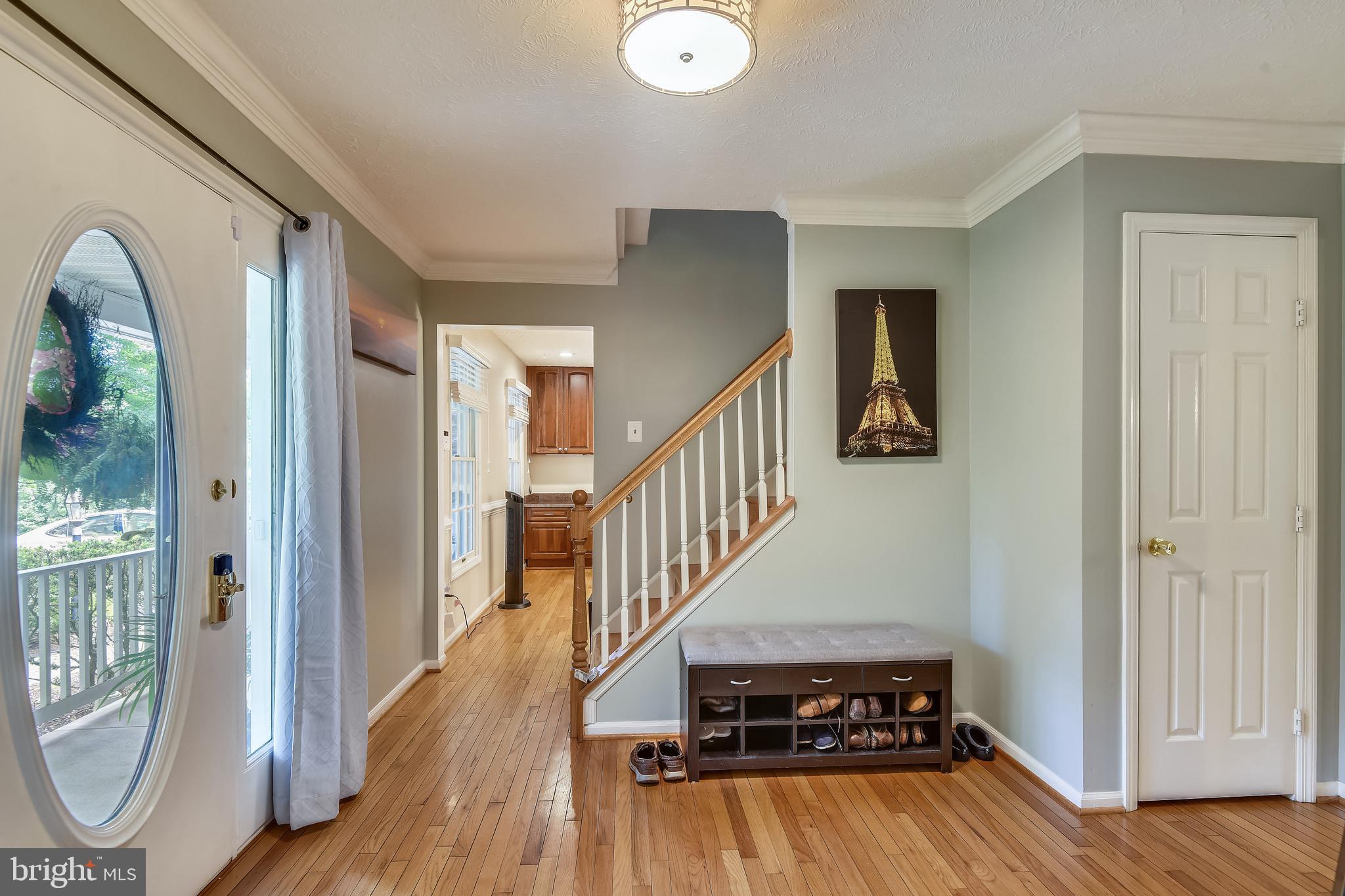 1515 Stuart Road Reston, VA 20194 - Photo 18 of 81 Gleaming Hardwood Flrs thru-out main & upper lvls