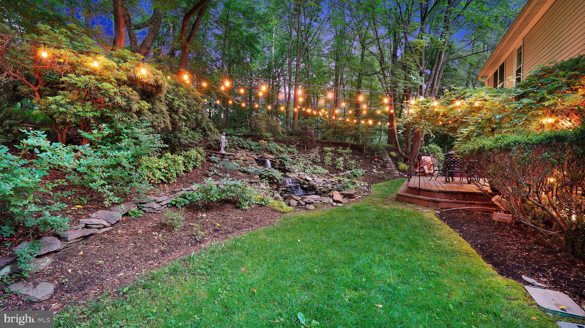 1515 Stuart Road Reston, VA 20194 - Photo 3 of 81 Backyard Patio & Stonescapes