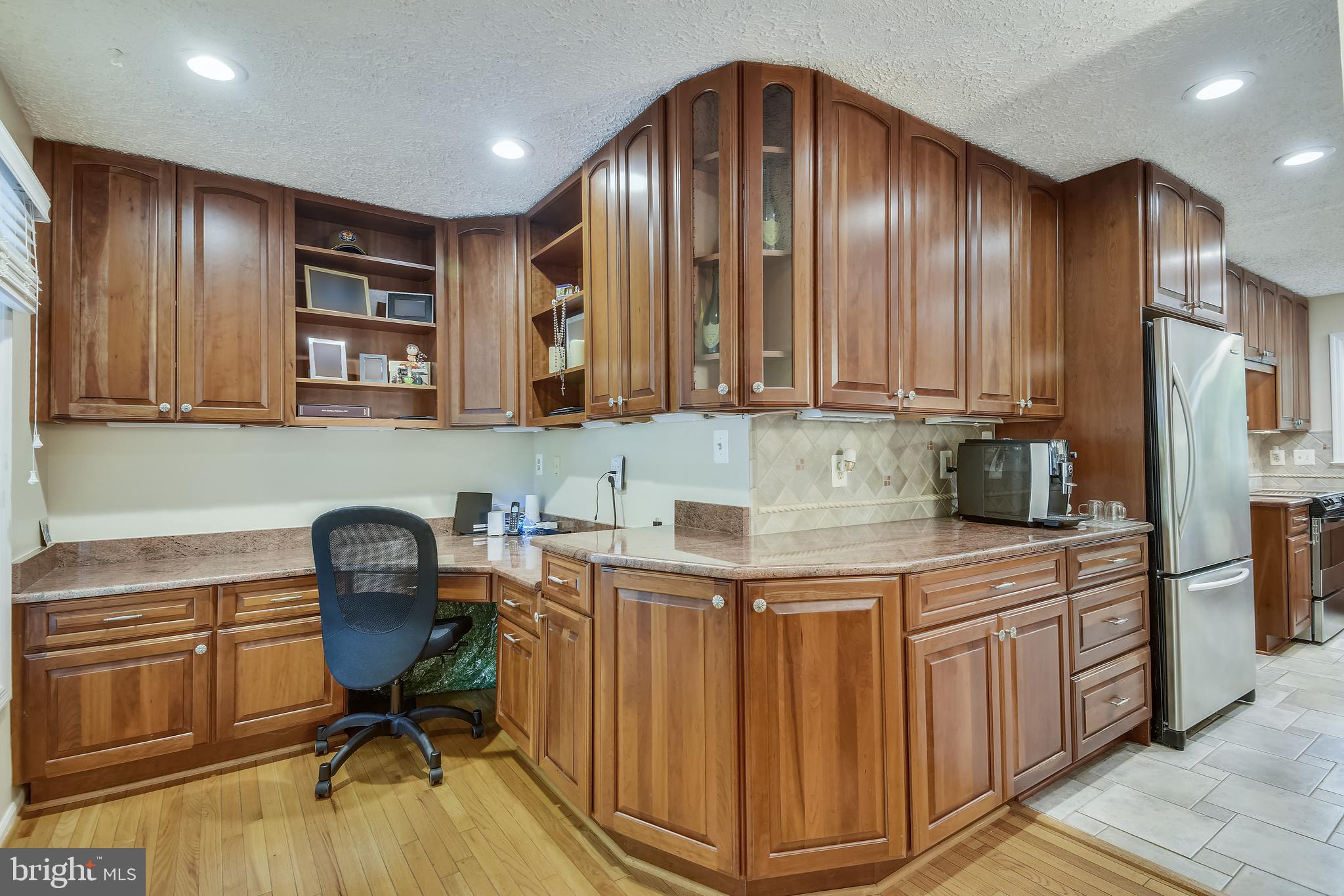 1515 Stuart Road Reston, VA 20194 - Photo 32 of 81 Work-at-Home Ofice off Foyer