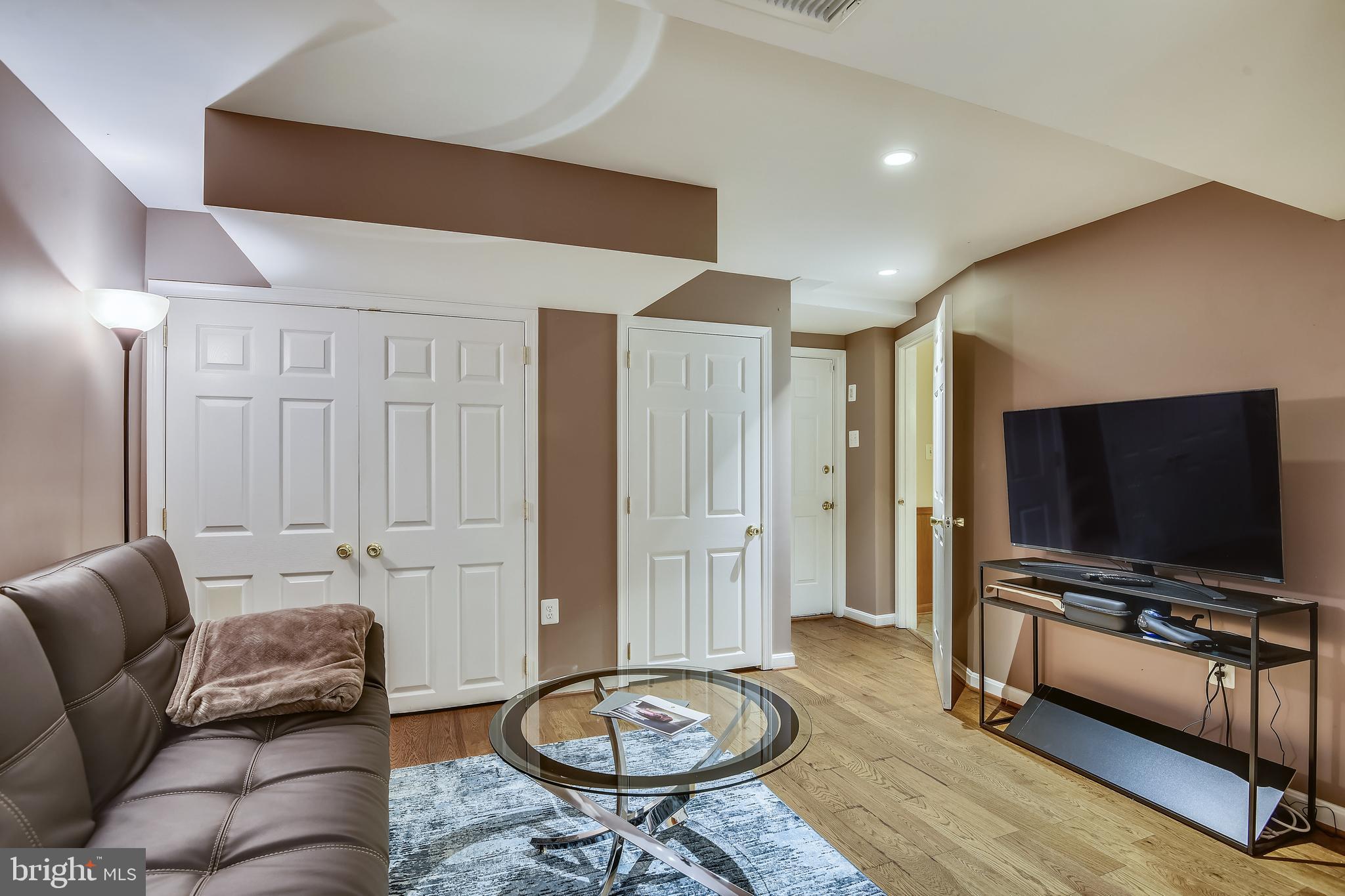 1515 Stuart Road Reston, VA 20194 - Photo 41 of 81 TV entertainment are LL