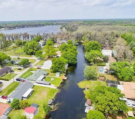 a view of lake with houses