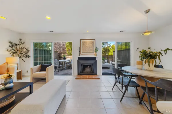 $947,000 | 14 Mariner Green Drive, Corte Madera, CA 94925
