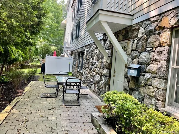 $630,000 | 29 Carpenter Avenue, Unit B6, Mount Kisco, NY 10549