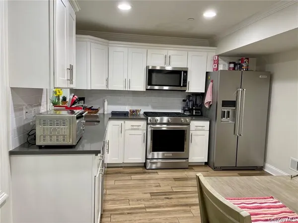 $630,000 | 29 Carpenter Avenue, Unit B6, Mount Kisco, NY 10549