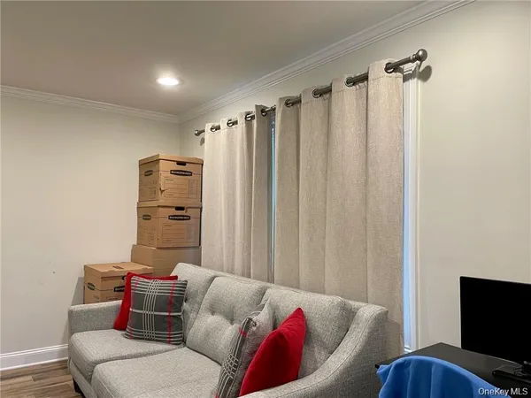 $630,000 | 29 Carpenter Avenue, Unit B6, Mount Kisco, NY 10549