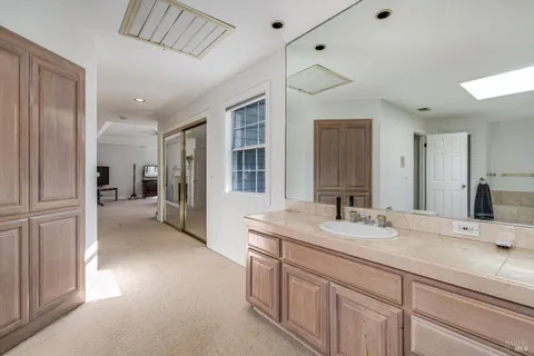 $2,400,000 | 934 Fairway Drive, Sonoma, CA 95476