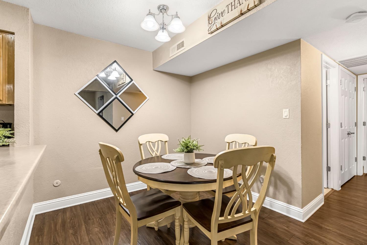 2881 Huntington Boulevard, Unit 126 Fresno, CA 93721 - Photo 11 of 20