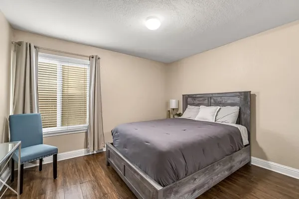 $225,000 | 2881 Huntington Boulevard, Unit 126, Fresno, CA 93721
