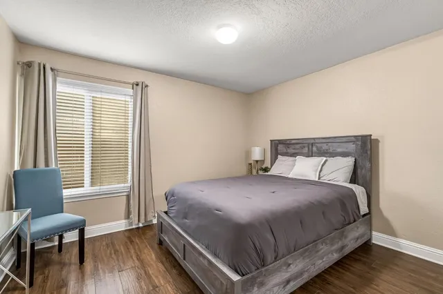 $225,000 | 2881 Huntington Boulevard, Unit 126, Fresno, CA 93721
