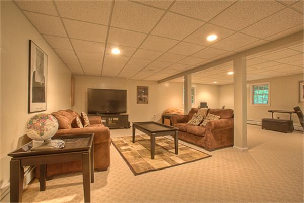 171 Spring Street Hopkinton, MA 01748 - Photo 17 of 24 Gallery Image 17