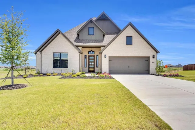 $469,990 | 10317 Livestock Avenue, Venus, TX 76084