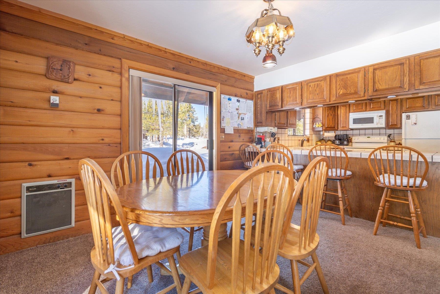 17080 Ski Slope Way Truckee, CA 96161 - Photo 3 of 22