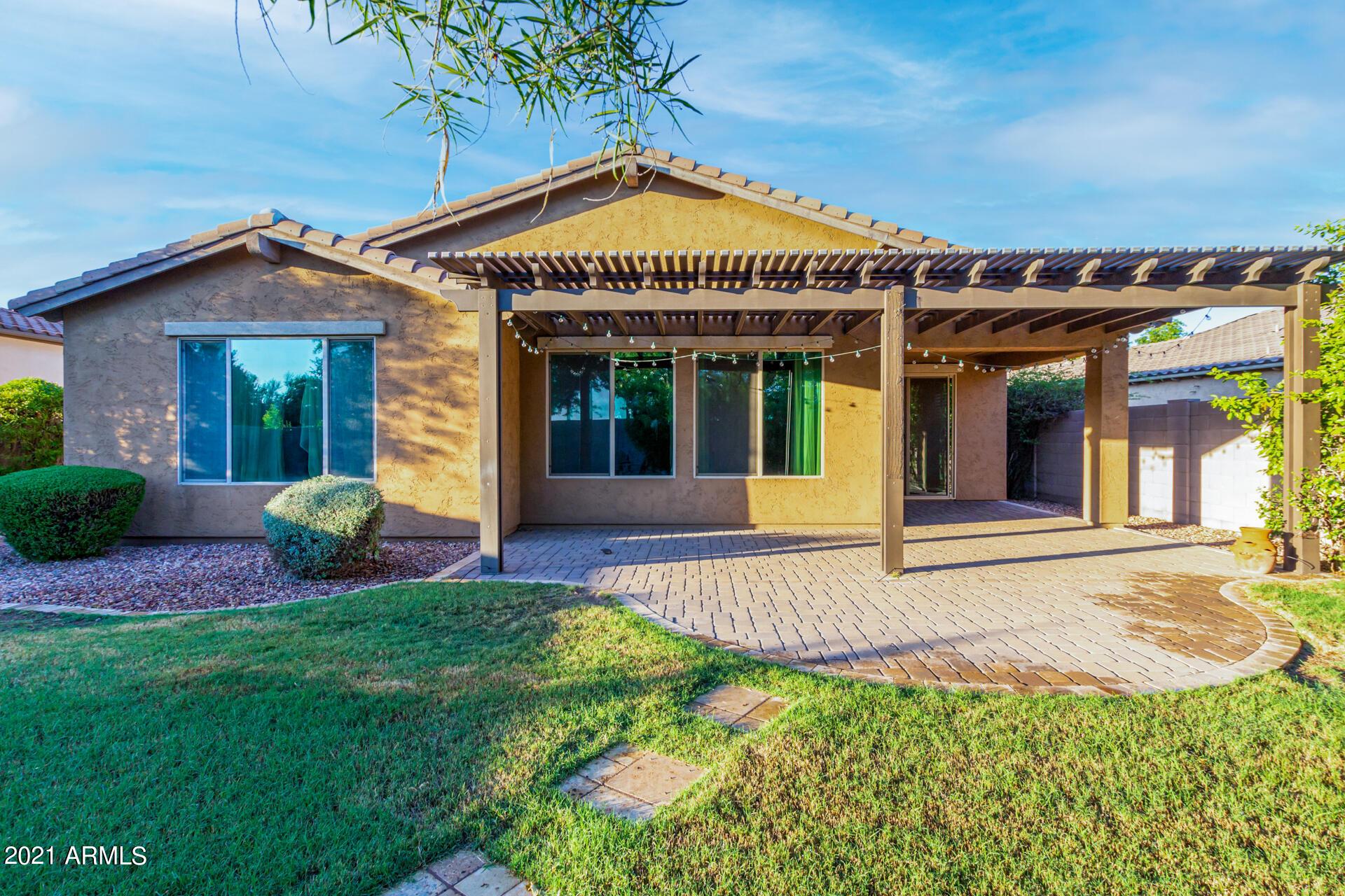 14313 West Almeria Road Goodyear, AZ 85395 - Photo 31 of 38 0027-27 - Almeria